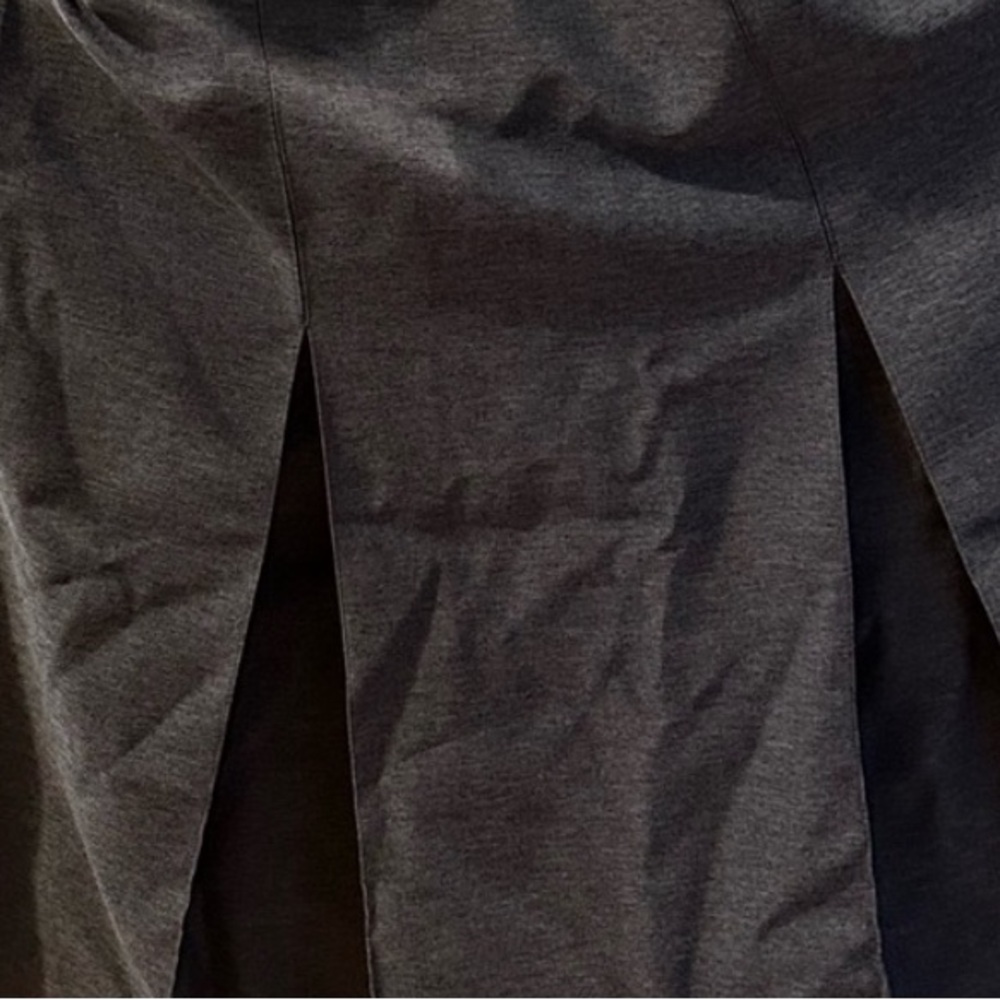 Grey Pleated Knee Length Skirt WITH Pocket - Picture 6 of 6